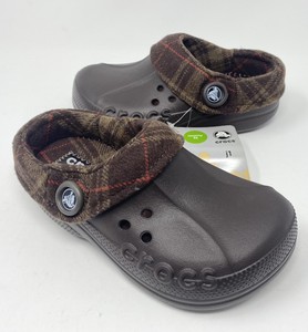classic blitzen lined clog