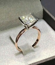 Solitaire Style Simulated 2.10CT Princess Cut White Sapphire Women's Classy Ring