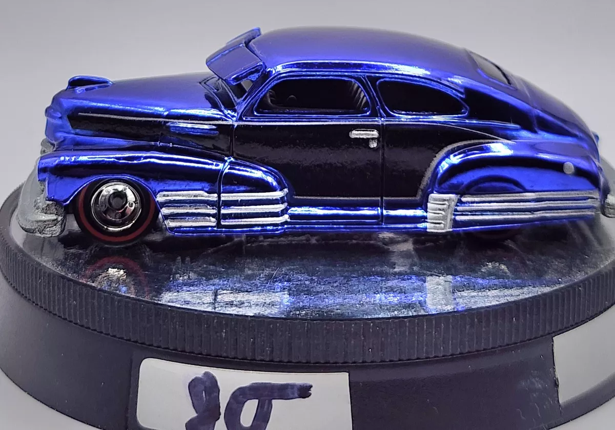 Hot wheels classics 30 car set cheap