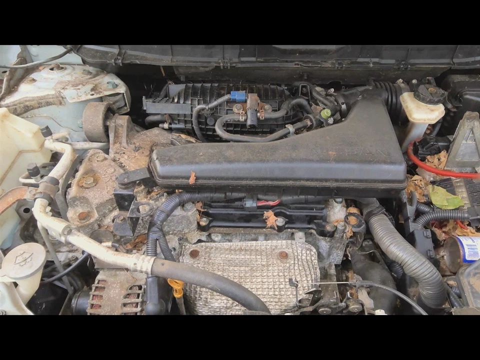 (LOCAL PICKUP ONLY) Hood Fits 14-20 ROGUE 6827537 - Image 2 of 4