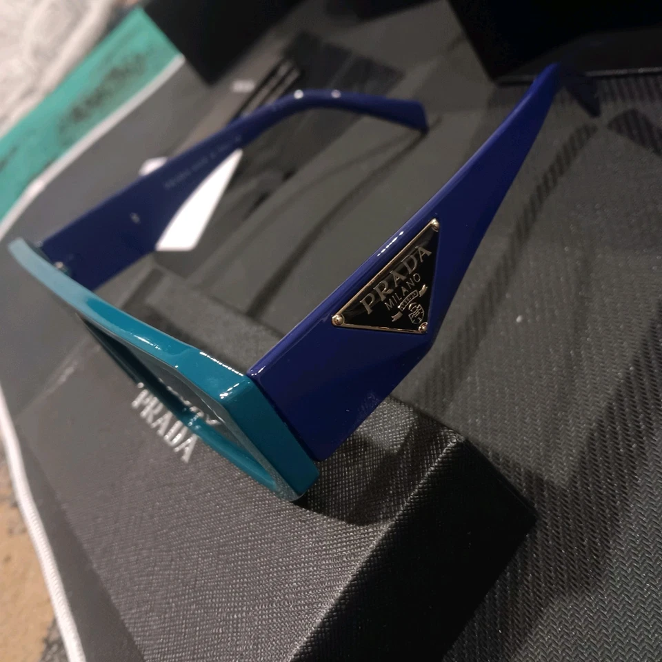 PRADA Blue and Purple 400uv Women Sunglasses Limited Edition Brand New - Image 3 of 4