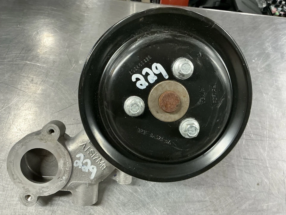 2021-2024 FORD F150 XL 5,0 Л ВОДЯНОЙ НАСОС ОХЛАЖДАЮЩЕЙ ЖИДКОСТИ НА ДВИГАТЕЛЕ СО ШКИВОМ #229 - Изображение 2 из 4