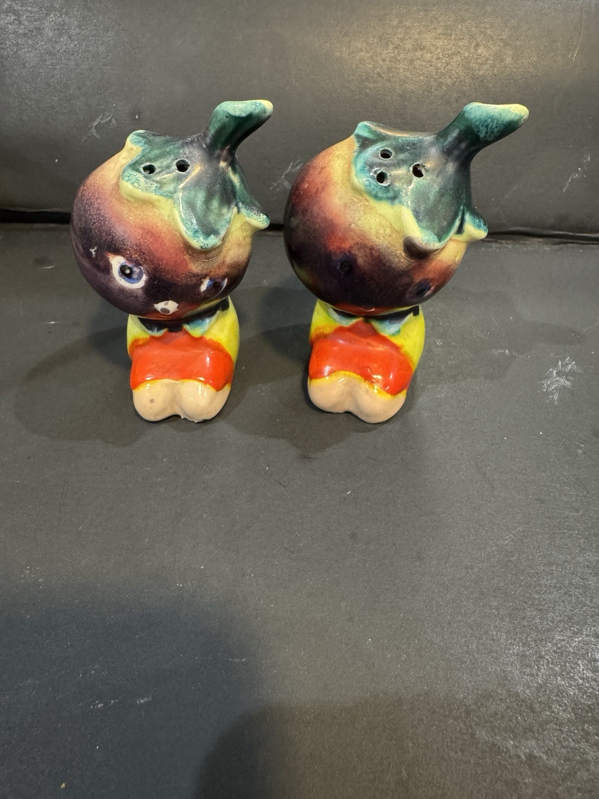 Vintage kitsch Anthropomorphic Turnip Beet Head Salt Pepper Shaker Set Japan