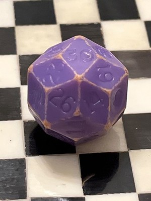 RARE vintage Armory d30 purple CHAMELEON rpg ad&d dice 112425aEI