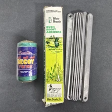 Vintagr Water Gremlin Duck Decoy Anchors (9) & Decoy Twine