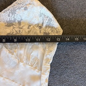 Vintage Seamprufe Ivory Rayon Lace Trim Full Slip Dress Size 32 Average Mid-Cen