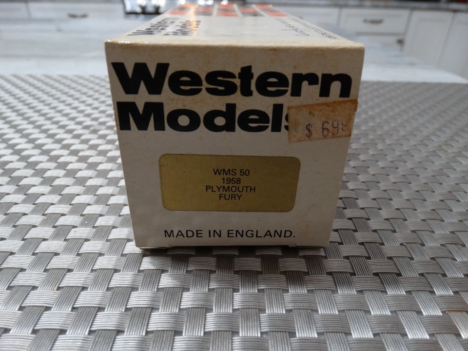 PLYMOUTH FURY 1958 WHITE BLANC AU 1/43 WESTERN MODELS WMS 50