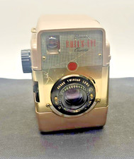Vintage Kodak Brownie Bull's-Eye Camera Twindar Lens 620 Film Gold 1950s USA VTG