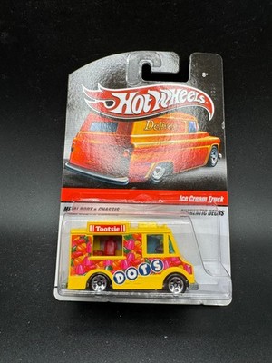 Hot Wheels Delivery Sweet Rides Ice Cream Truck, Yellow, Dots Candy, 1:64, A2