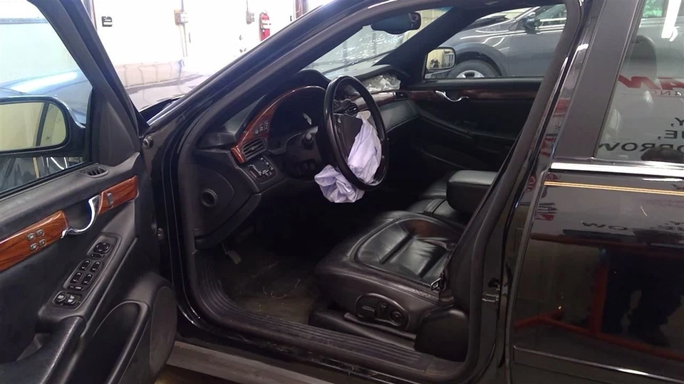 Cilindro maestro de freno compatible con 01-03 AURORA 1695852 Foto 2 de 4