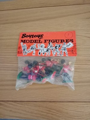 CHARBENS BOYTOYS 1:32 GUARDS BAND VINTAGE PLASTIC COLESMITH LONDON HEADER CARD
