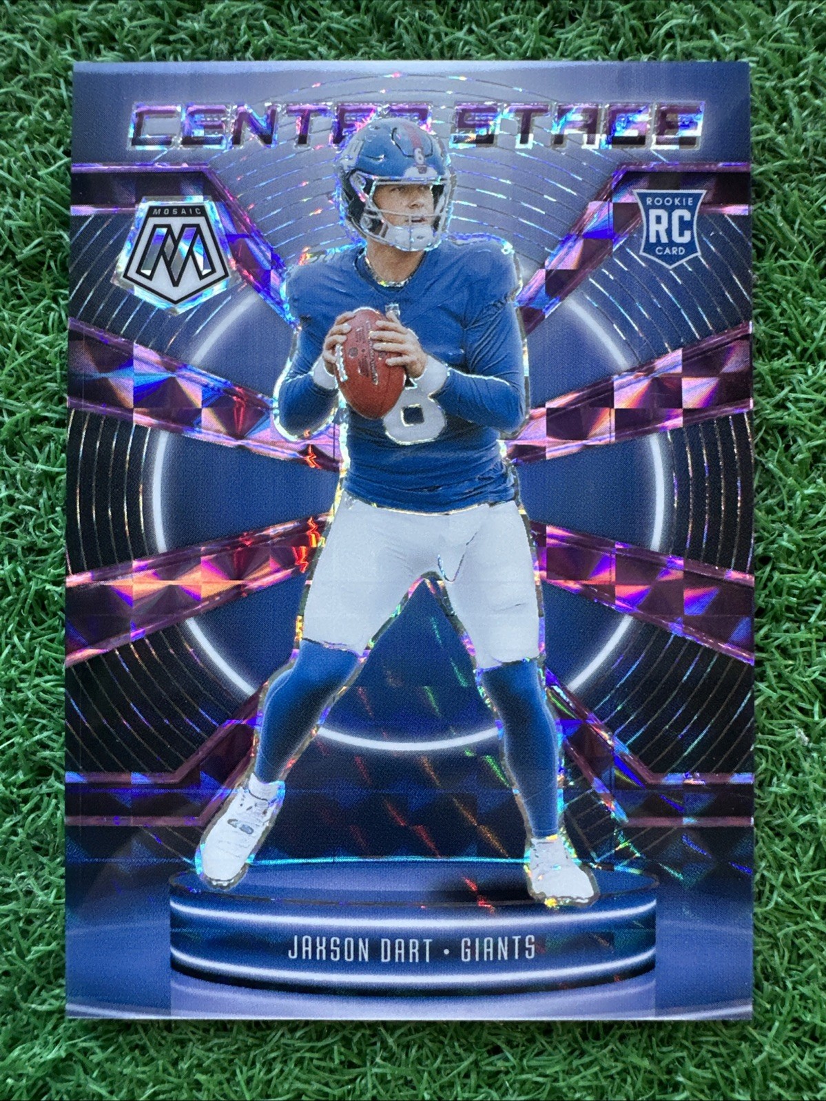 2025 Mosaic Football #8 JAXSON DART Purple Prizm Center Stage 45/49 - GIANTS