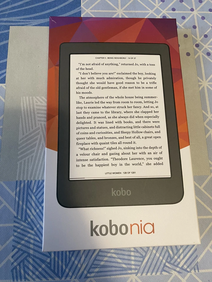 Kobo Nia 6" 8GB Lettore eBook - Nero - Immagine 2 di 4