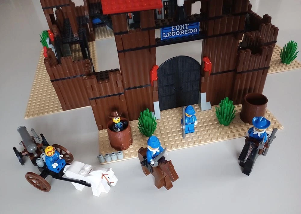 Lego hotsell western ebay