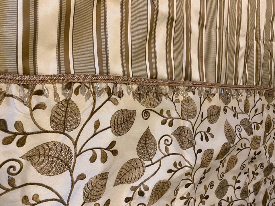 Enorme conjunto cortinas forradas a rayas blancas y doradas cenefa de hiedra porche para sol Foto 3 de 4