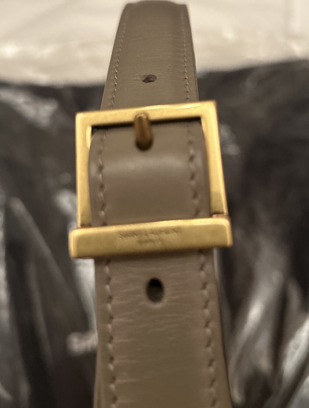 Borsa Saint Laurent Le 5 A 7 Hobo Bag borsa grigio marrone YSL PREZZO AL PUBBLICO £ 1755