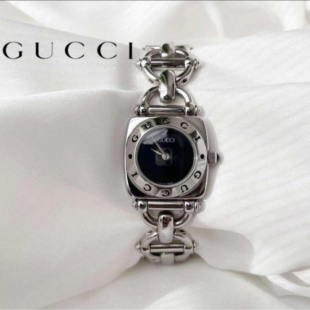 Montre femme Gucci Horsebit 6400L, occasion, usure minimale, design élégant