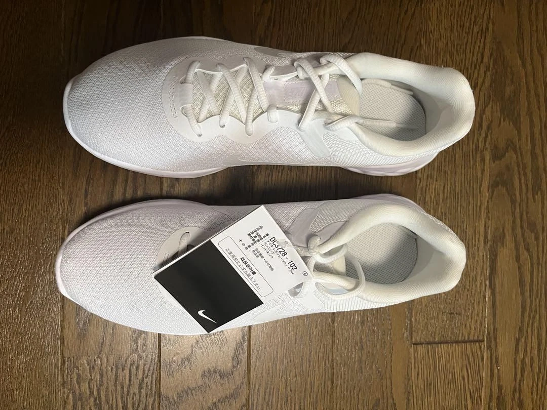 Sneakers Nike da uomo in rete bianca leggere taglia USA 9 usate