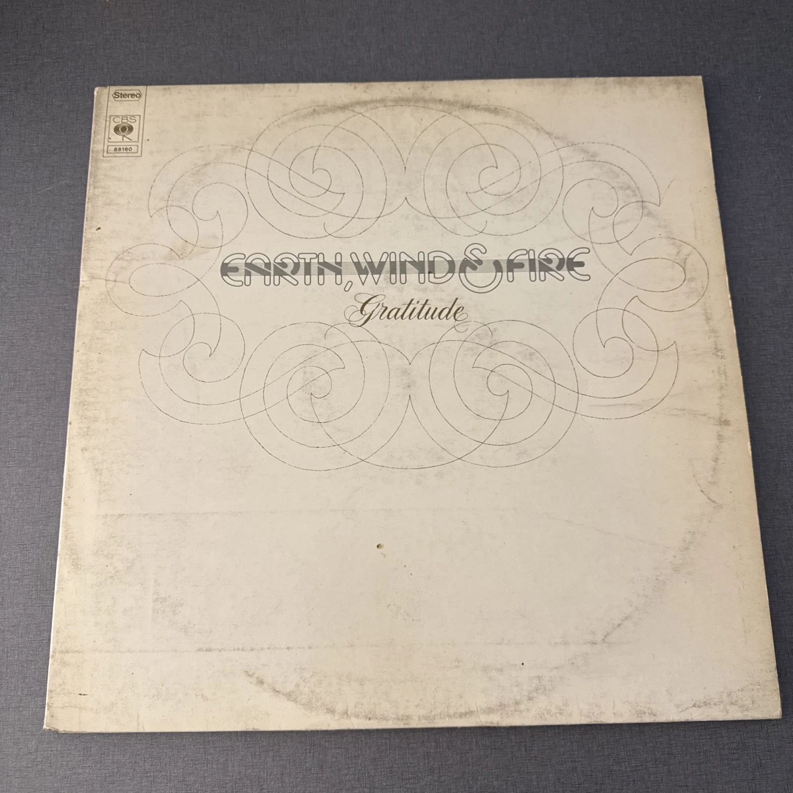 Vinyle 33 T 33 Tours Earth Mind’s Fire Gratitude CBS 88160