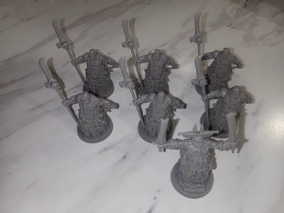 Massive Darkness 2: Hellscape 6 Undead Minions and 1 Leader Miniature Lot