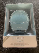 FOREO Luna 3 Smart Facial Cleansing Massager for Combination Skin