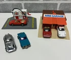 Vintage 80s Road Champs Garage Starting Block Gas Pump & Hotwheels Lot 5 Shelby