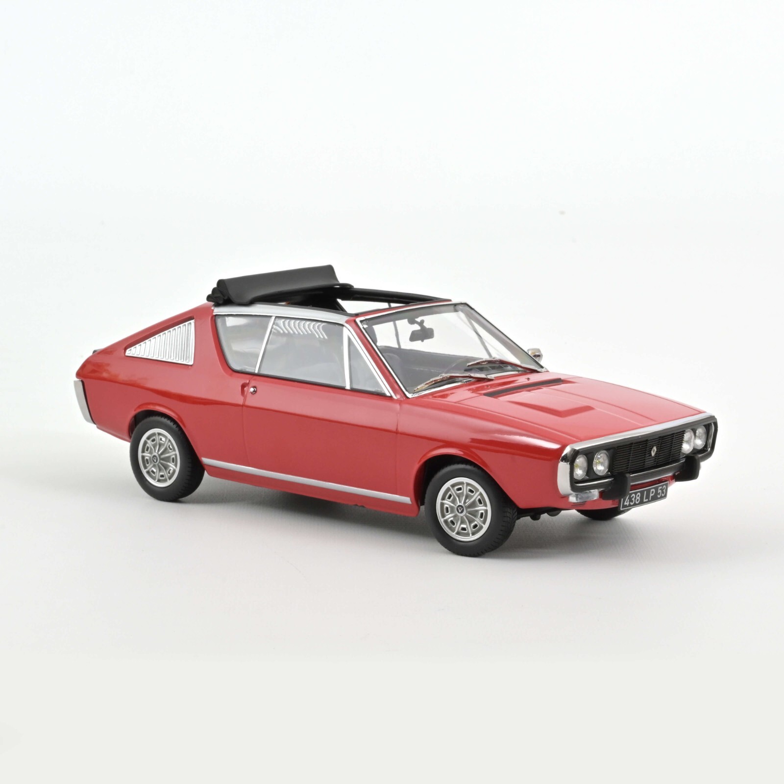 Voiture miniature Renault 17 Gordini 1975 Norev 1/18 rouge de collection