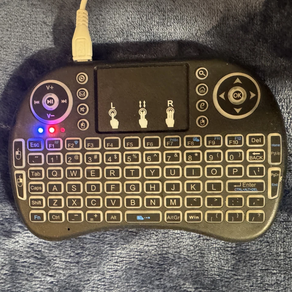 Backlit Mini Wireless Touch Keyboard, Touchpad Mouse No USB receiver BUT WORKS - Image 4 of 4