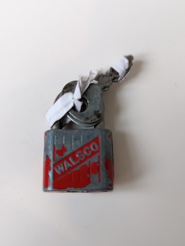Vintage - Walsco Padlock with Key - (Works) - Made in USA VTG