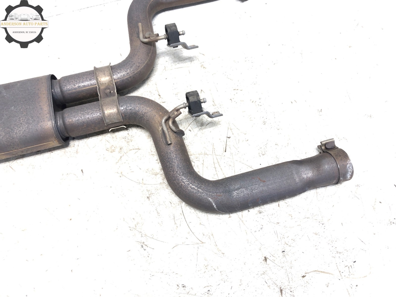 2014-2019 MASERATI GHIBLI 3.0L V6 EXHAUST MID MUFFLE MID-PIPE RESONATOR OEM