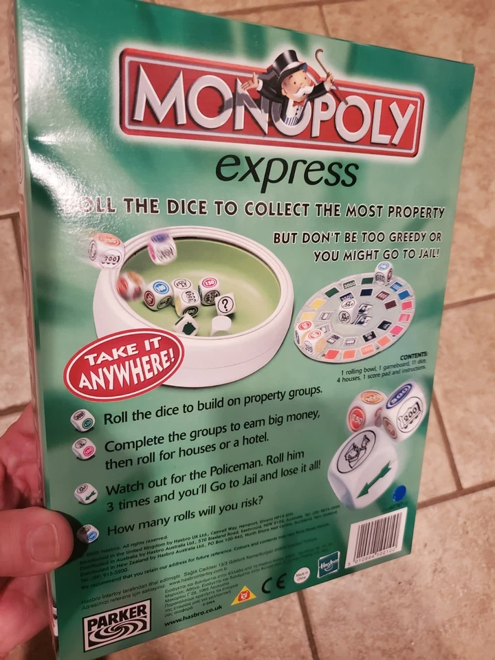 Traditional MONOPOLY Express Mini Travel Board Dice Game By Parker 2005 NEW - Image 2 of 2