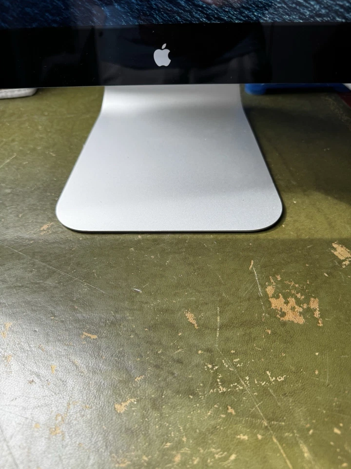 Apple Thunderbolt Display 27 Zoll Silber, 2560 x 1440 Pixel, A1407 Bildschirm - Bild 3 von 4