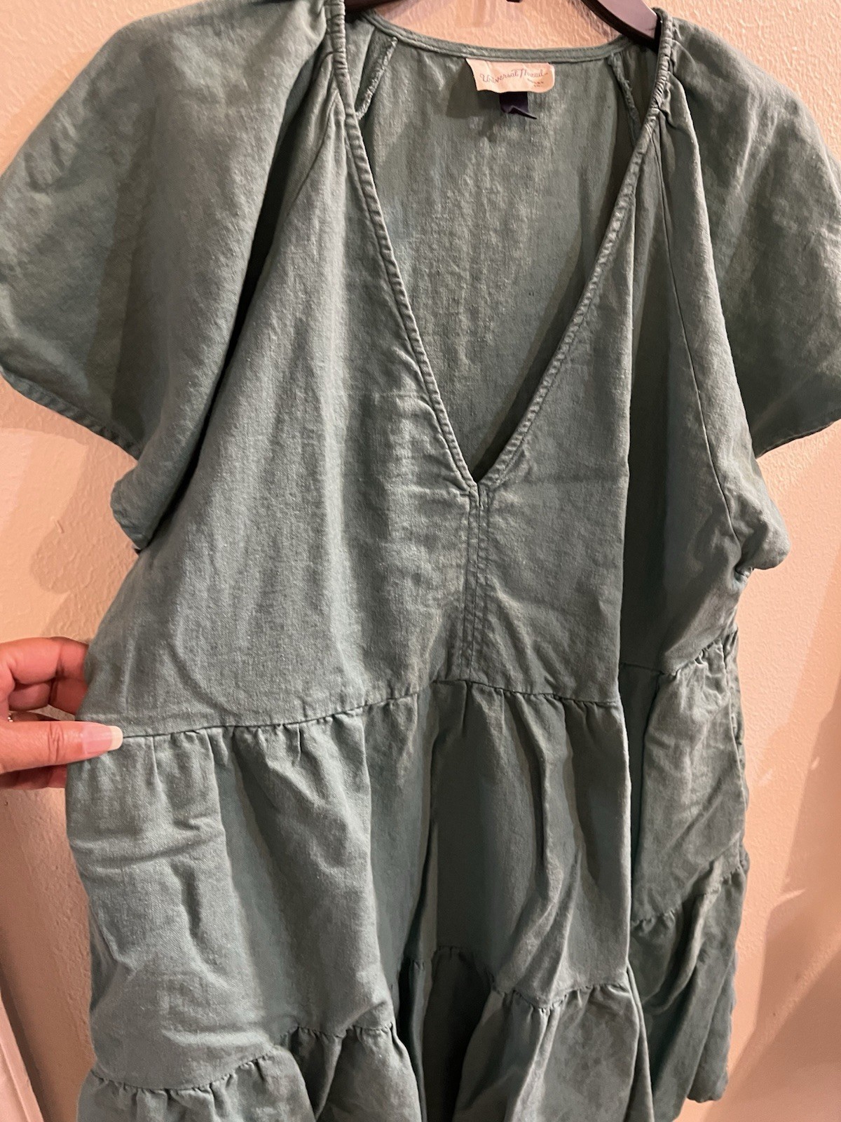 Universal Thread Goods Co Green Tiered V-Neck Flo… - image 3