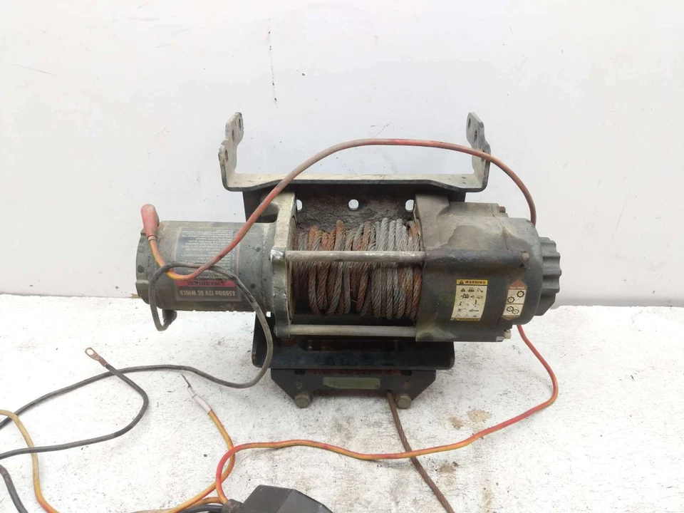 Cabrestante Yamaha Wolverine X4 850 18-20 4500 lb Foto 4 de 4