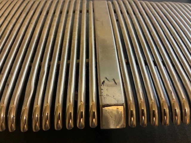 复古 Chrome Grille Pontiac 别克福特雪佛兰 GMC Oldsmobile 克莱斯勒原装 — 第 3/4 张图片