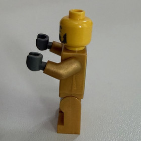 Lego Drawbridge Defense 7079 Castle Fantasy Era Gold Knight Minifigure Only 2009