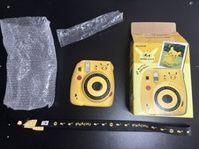 Appareil Photo Instantané Fujifilm Instax Mini 8 Édition Pikachu Pokémon Center
