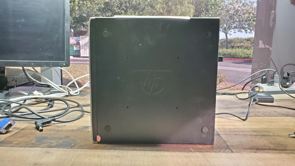 HP Compaq 8000 Elite US, I core 2 duo E7500 2.93ghz, 2gb ram, 200gb hdd, Win10 - Image 3 of 4