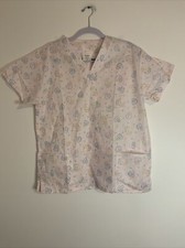 Tender Hearts Multi-Color Pink Moon V-Neck Scrub Top Medical Uniform Small