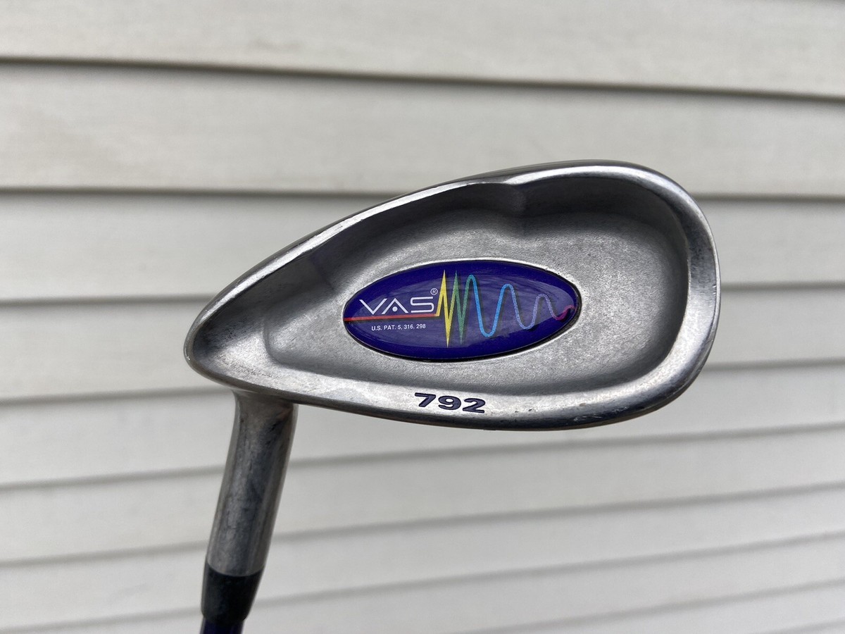 Cleveland VAS 792 4 Iron Regular Flex Graphite Shaft Cleveland Grip Cleveland VAS 792 4 Iron Regular Flex Graphite Shaft Cleveland Grip