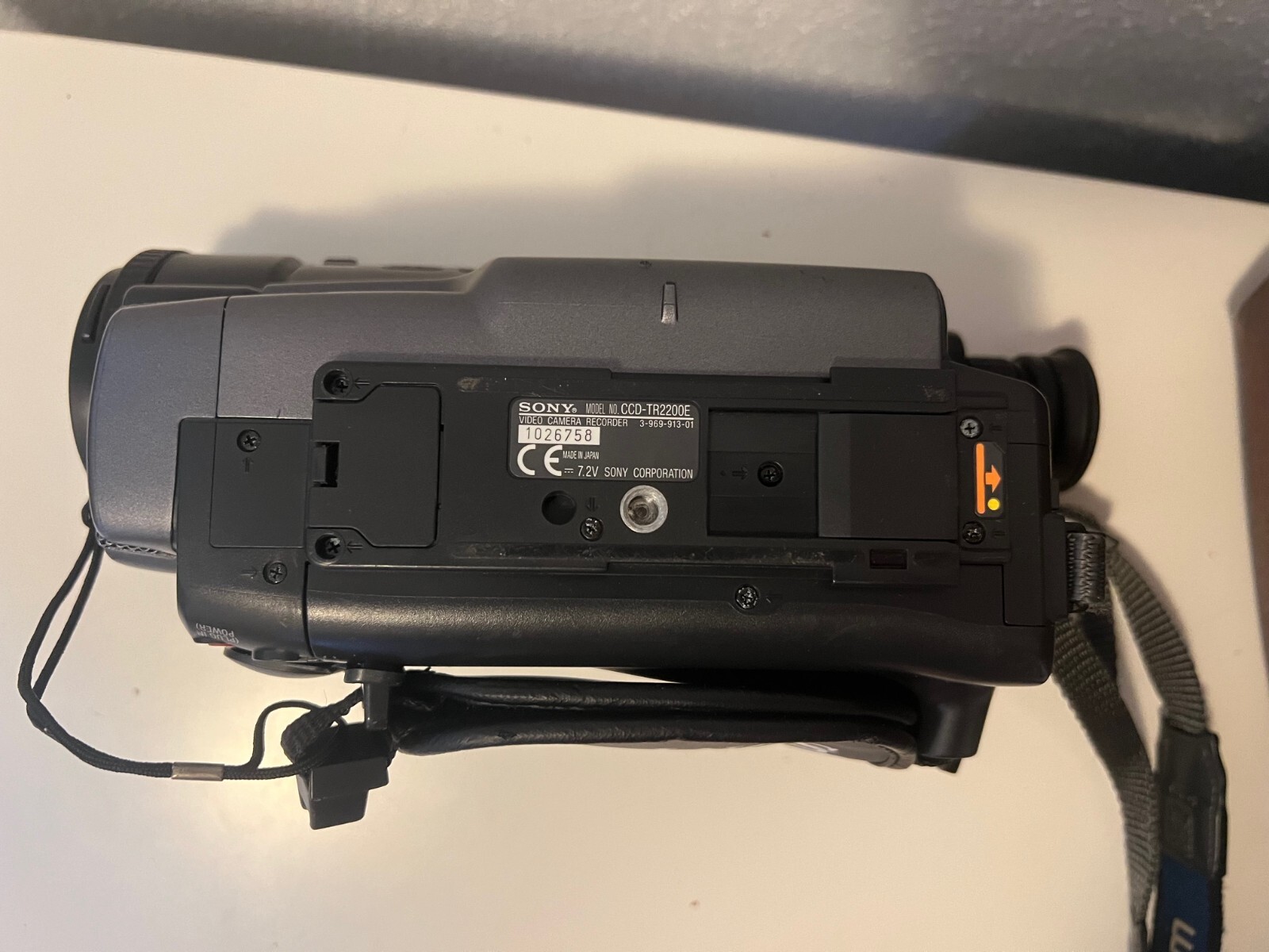 Sony Handycam CCDTR2200E Hi8 Camcorder Video8 Videokamera PAL