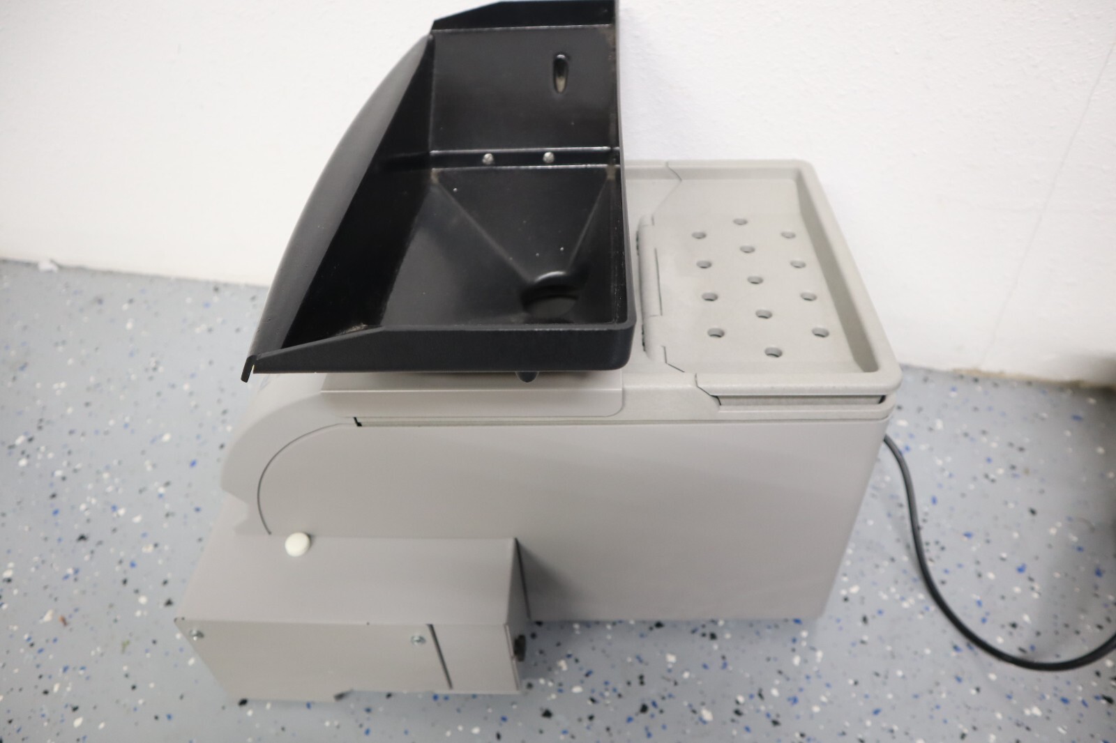 Cummins Allison JetSort 1606 Series 1600 Coin Sorting Machine and Coin