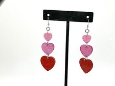Fun Retro Style Valentines Day Dangle Heart Lightweight Earrings 3