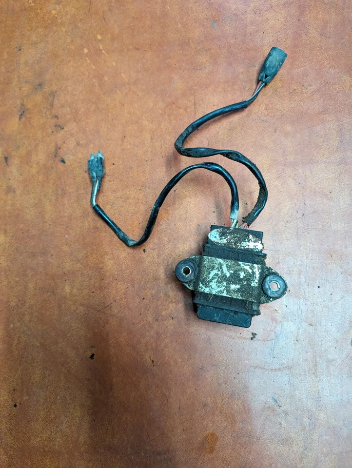 1971 SUZUKI TS250 TS 250 185 SAVAGE ECU UNIDADE CONTROLADORA DE COMPUTADOR CAIXA PRETA CDI - Imagem 3 de 4
