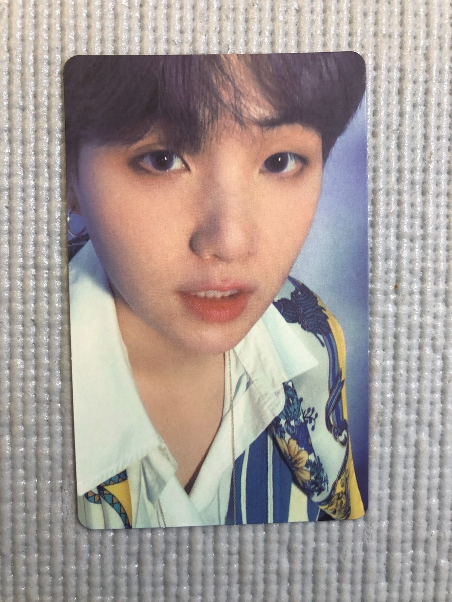 SUGA サイン入りカード MAP OF THE SOUL: PERSONA BTS Suga Yoongi Map of the Soul: Persona Official Photocard