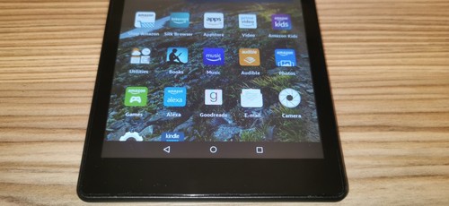 Amazon Fire Hd 8 7th Generation Tablet 32GB - Picture 2 of 10