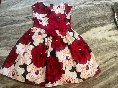Girls Size 6 Fancy Dress Red/White/Black Floral. Year around dress! 