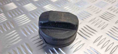 VW PASSAT B5 3B2 Kraftstofftankdeckel 191201553A 1.90 Diesel 81kw 1999 31074274