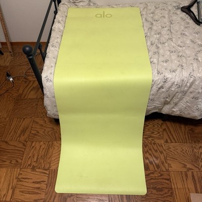 Alo Yoga Warrior Yoga Mat Yellow Neon Bright 72x26