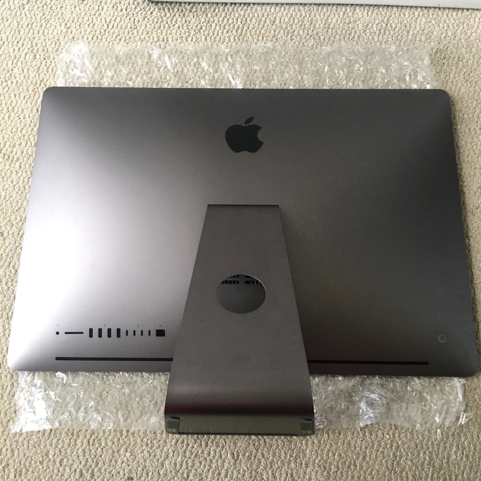 Apple iMac A1862 MQ2Y2LL/A 2017 27" 32GB RAM 1TB. - Image 3 of 4